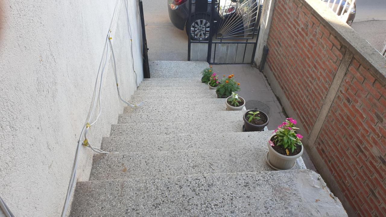 Apartman Sweet Dreams 3 Ni Екстериор снимка