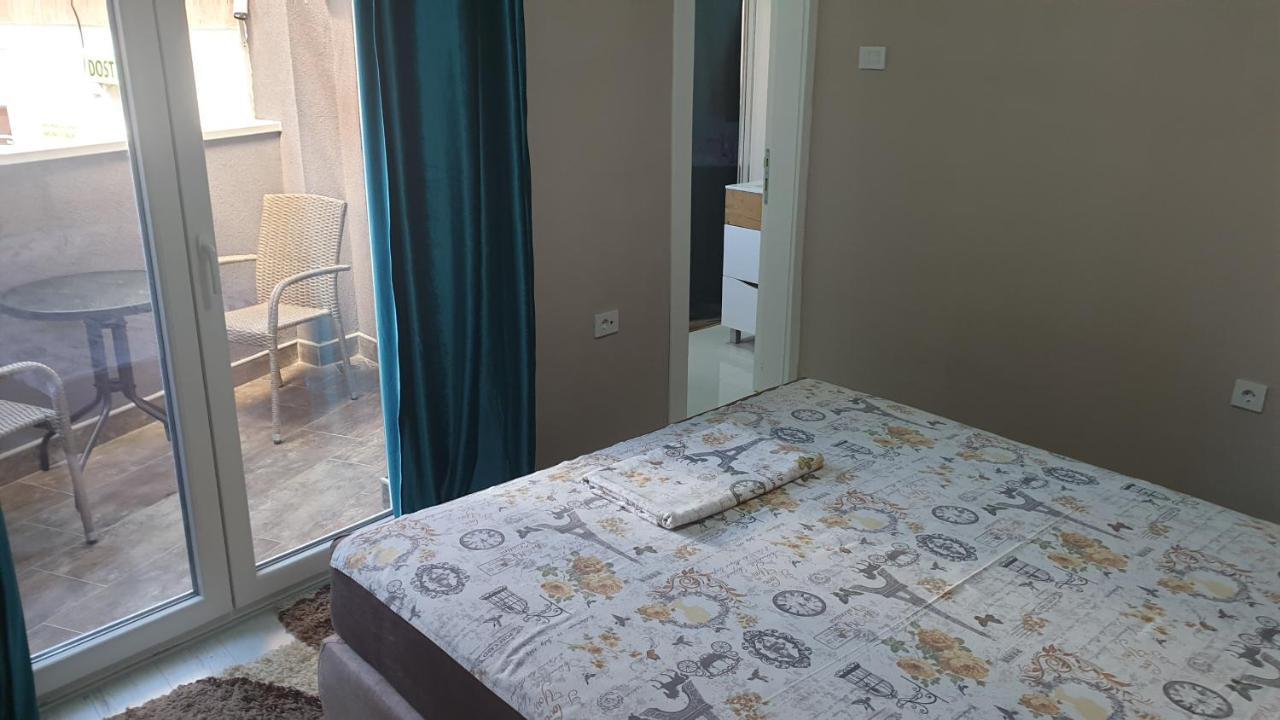 Apartman Sweet Dreams 3 Ni Екстериор снимка