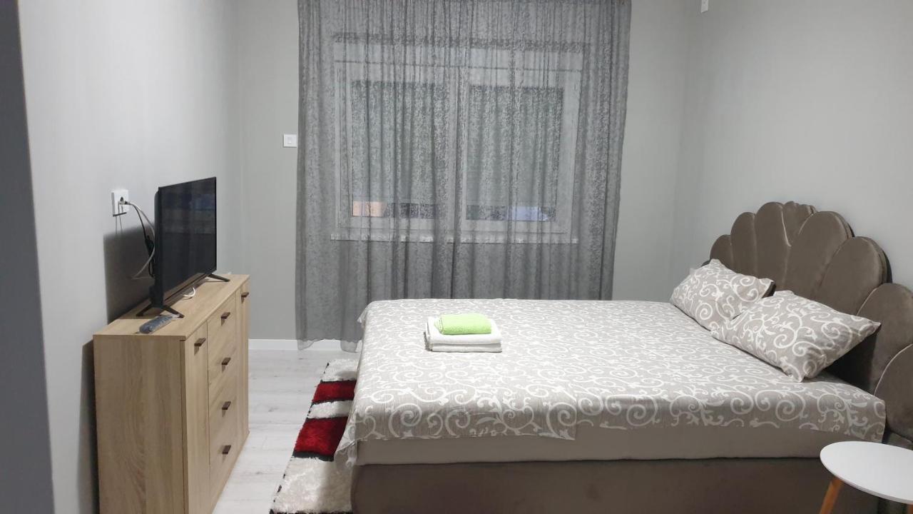 Apartman Sweet Dreams 3 Ni Екстериор снимка