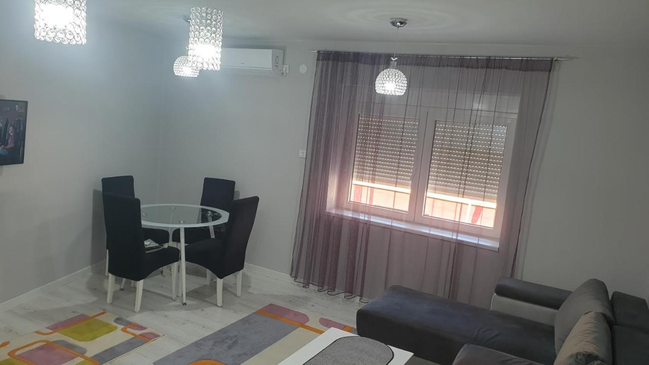 Apartman Sweet Dreams 3 Ni Екстериор снимка