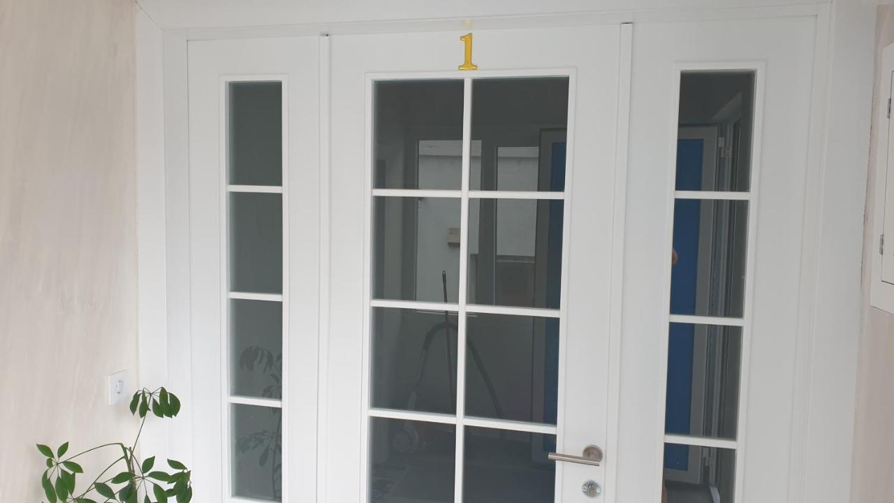 Apartman Sweet Dreams 3 Ni Екстериор снимка