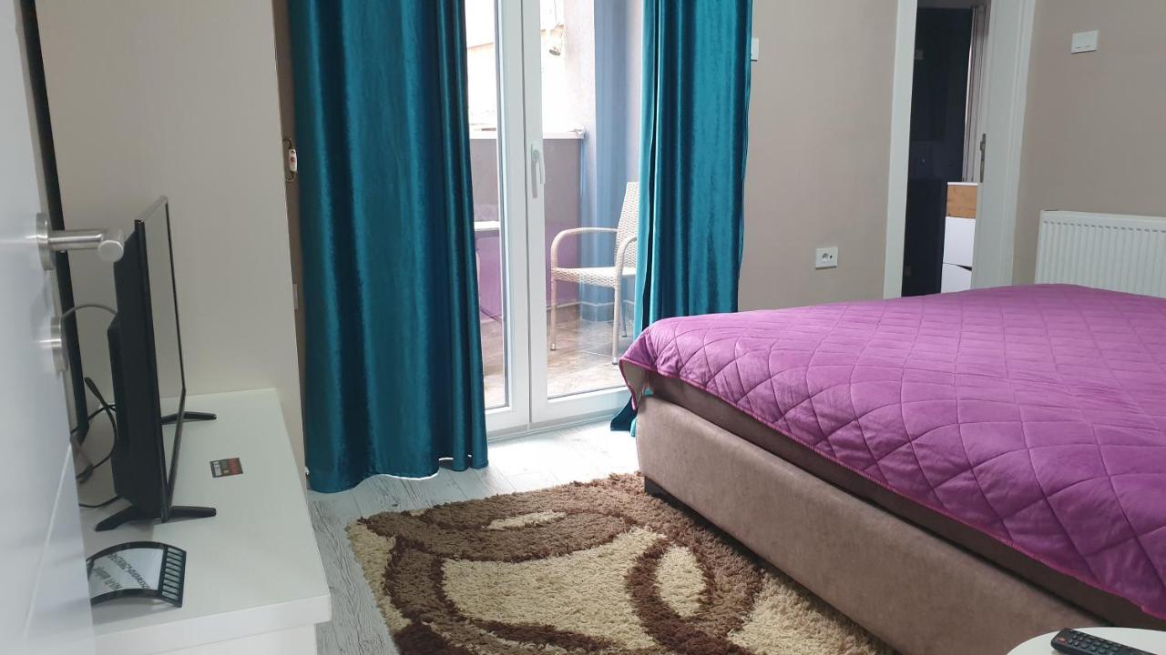 Apartman Sweet Dreams 3 Ni Екстериор снимка