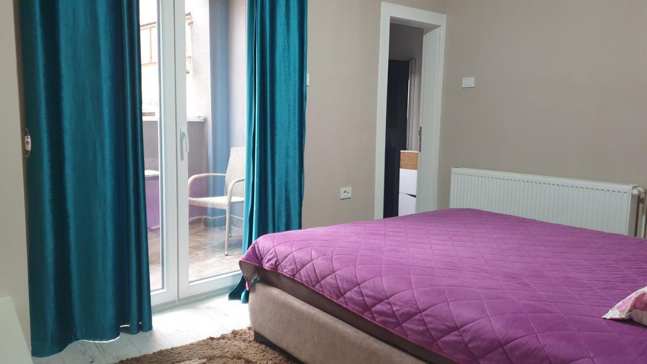 Apartman Sweet Dreams 3 Ni Екстериор снимка